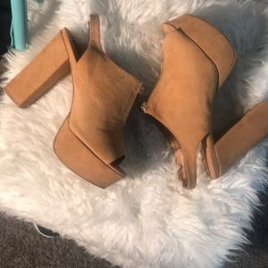 Cute ! Night Out Heels